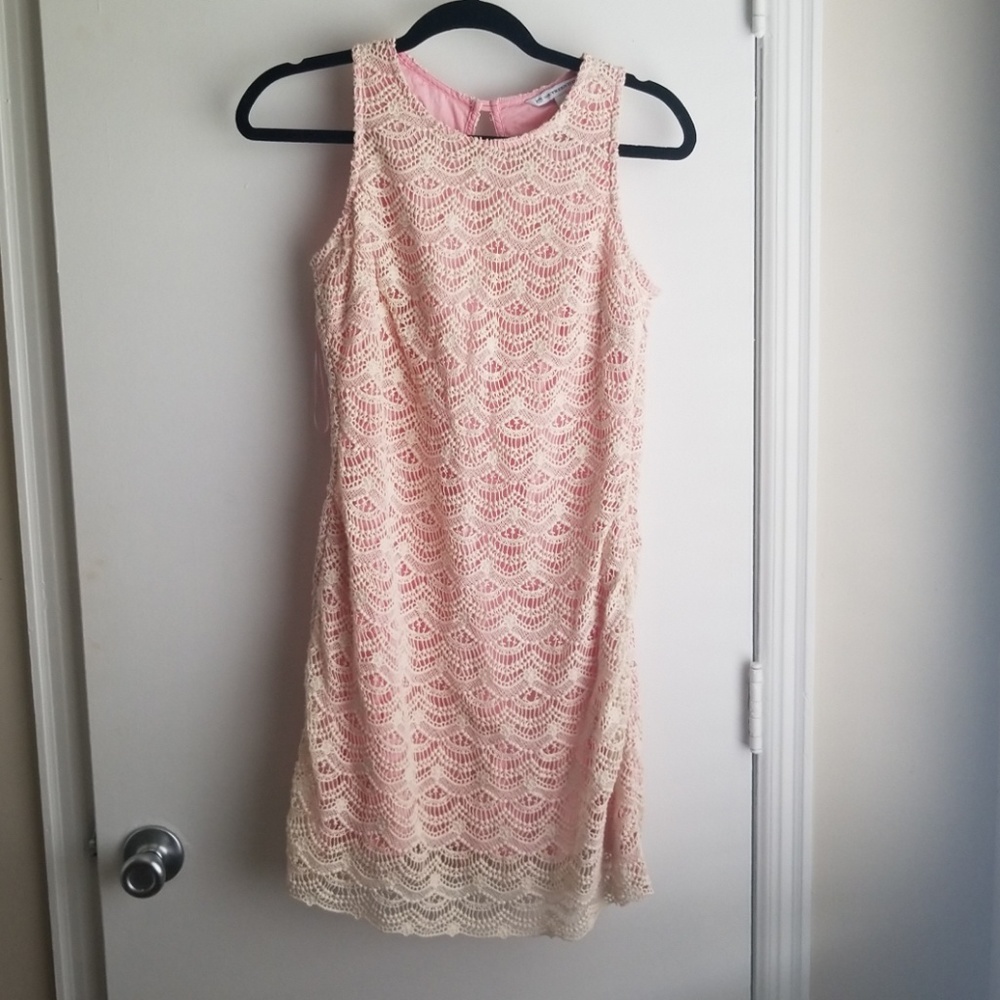 Southern Tide Sawyer Scallop Lace Dress